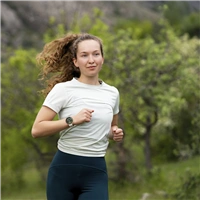 Hama 7020, smart hodinky, GPS, AMOLED 1,32", telefonovanie, hlas. asistent, IP68/3 ATM