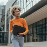 Hama Cozy, obal na notebook, 14,1-15,6" (36-40 cm), huňatý, predné vrecko, čierny