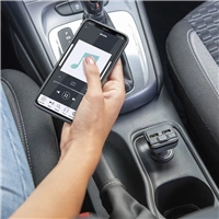 Hama FM transmitter s Bluetooth