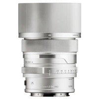 SIGMA 65 mm F2 DG Contemporary I series pre Sigma L - strieborný