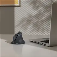 Hama vertikálna ergonomická bezdrôtová myš EWM-600R, pre pravákov, nabíjacia, čierna