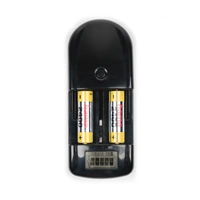 Braun univerzlna nabjaka 1-FOR-ALL-TRAVELnow s LCD