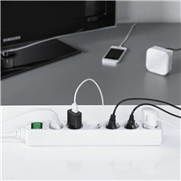 Hama predlžovací prívod s vypínačom, 6x zásuvka schuko, 1,4 m, biely